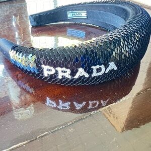 Prada headband 🎀 sequins black and white